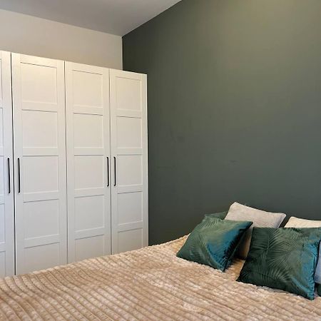 Warsaw Airport Apartment ภายนอก รูปภาพ